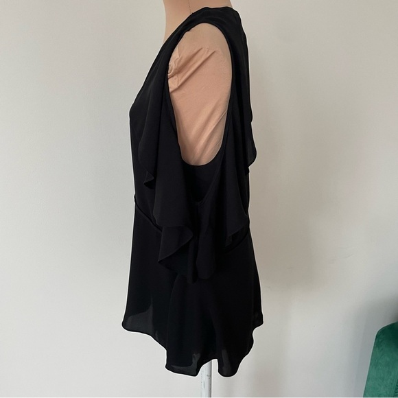 Theory GGT Silk Black Cut Out Ruffle Shoulder Keyhole Desiraya B Top EUC Size S - Picture 3 of 10